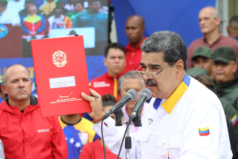 Президент Венесуэлы подписал законы о контроле за регионом Эссекибо в Гаяне