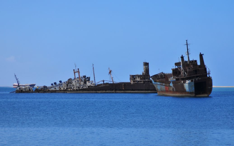 Сомалийские пираты снова в море: Испания заявила о захвате корабля