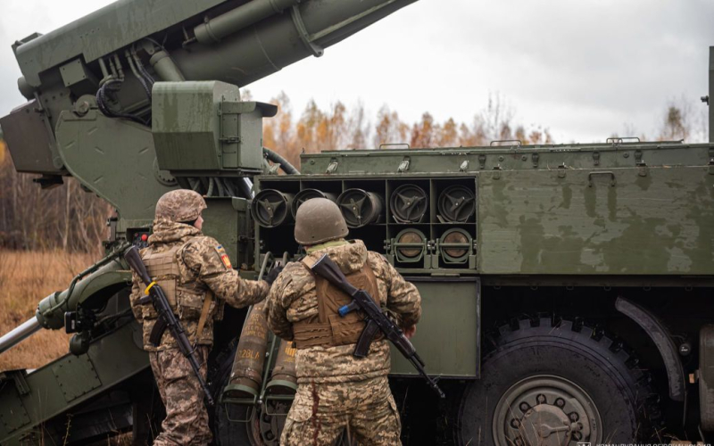 Украинские войска сворачивают некоторые операции из-за нехватки западной помощи