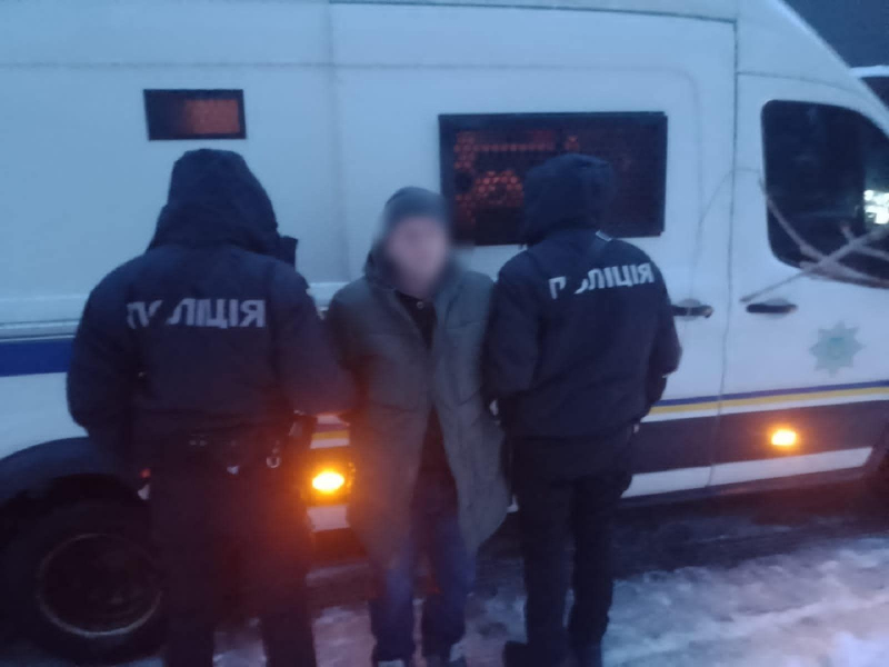 Изнасиловал 9-летнюю дочь: суд отправил под стражу жителя Киевской области — прокуроры